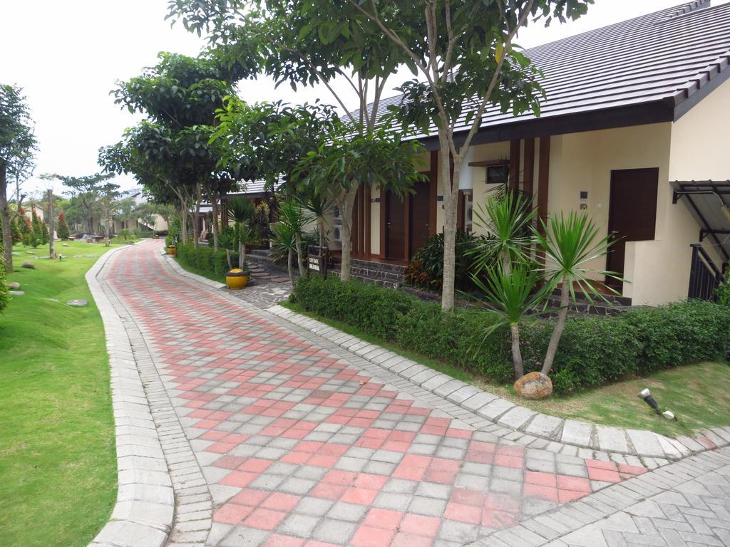 Bess Resort & Waterpark Hotel And Convention Malang Eksteriør bilde